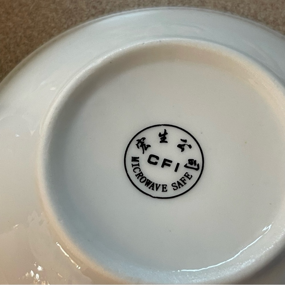 Vintage CFI Porcelain Dragon Tea Set - Picture 8 of 10